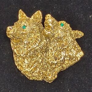 Vintage Ultra Craft Green Eyed Wolves Brooch